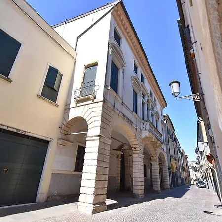 Luxury Battisti Free Parking 公寓